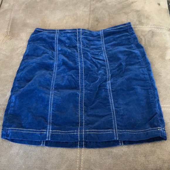 Blue mini skirt - Picture 1 of 3